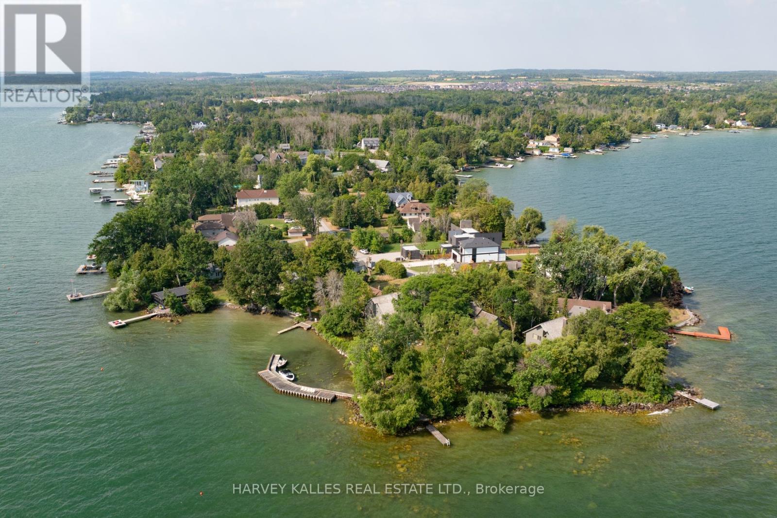 607 Cedarvale Drive, Innisfil, Ontario  L9S 4L1 - Photo 5 - N13111730