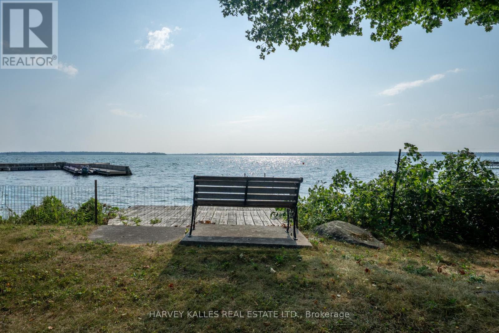 607 Cedarvale Drive, Innisfil, Ontario  L9S 4L1 - Photo 8 - N13111730