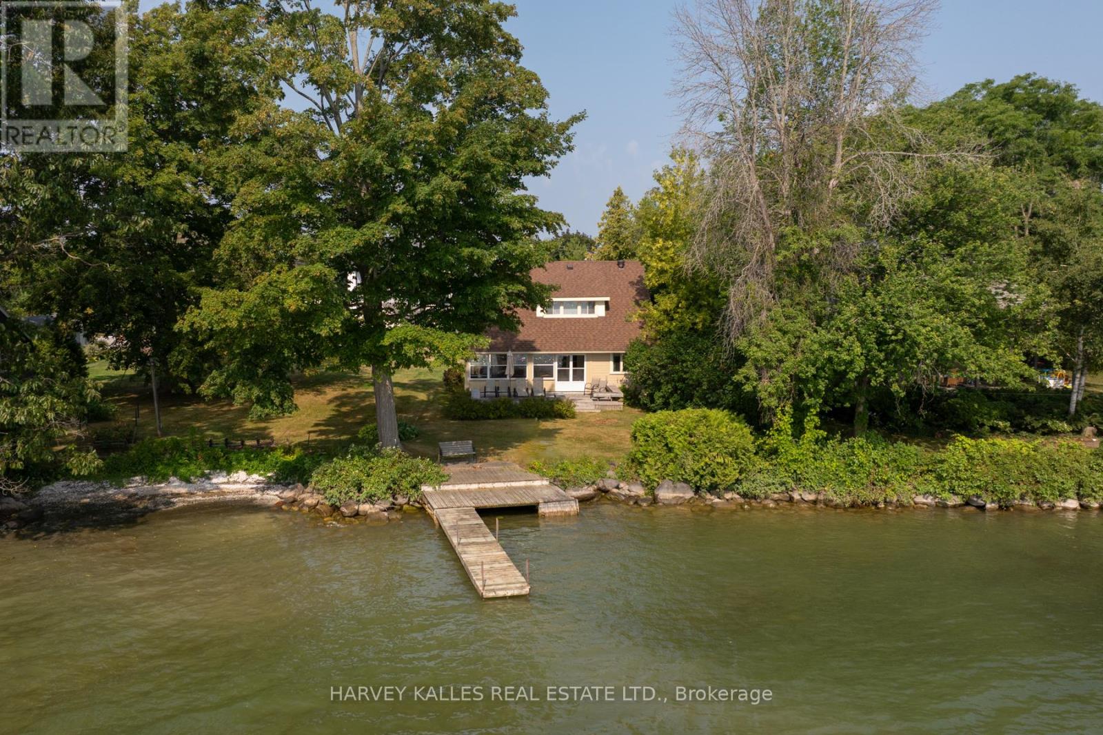 607 Cedarvale Drive, Innisfil, Ontario  L9S 4L1 - Photo 9 - N13111730