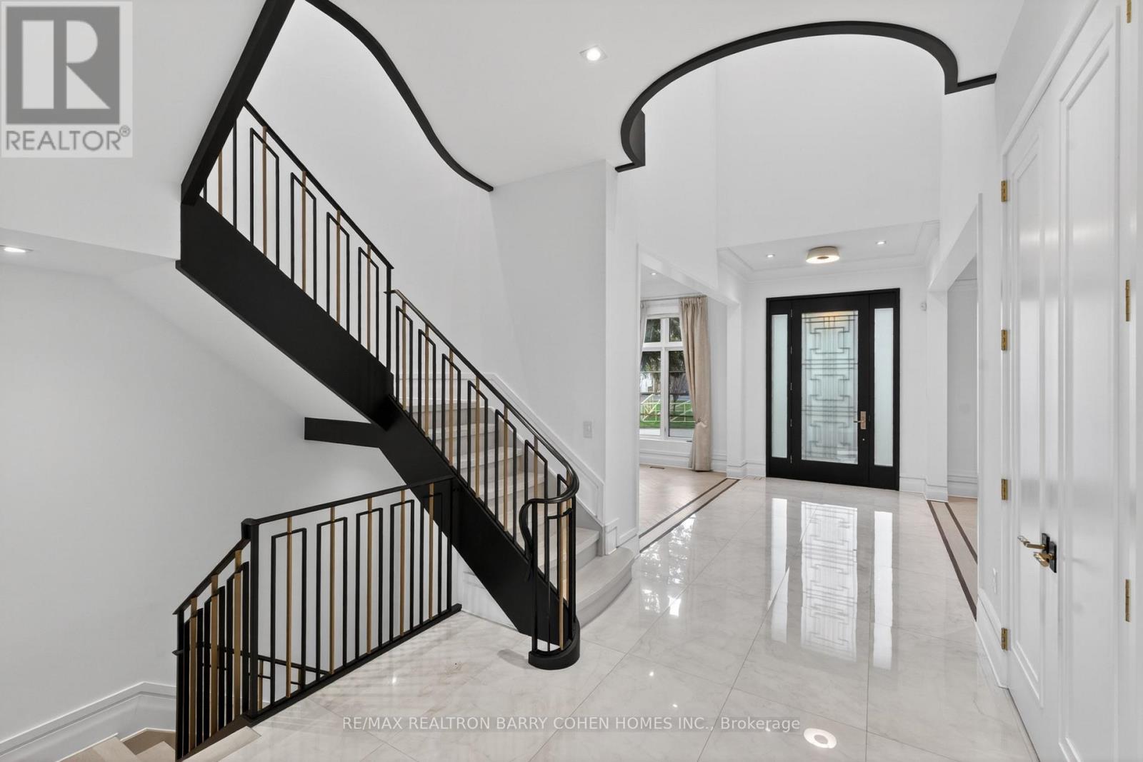 34 Greengate Road, Toronto, Ontario  M3B 1E8 - Photo 5 - C13113290