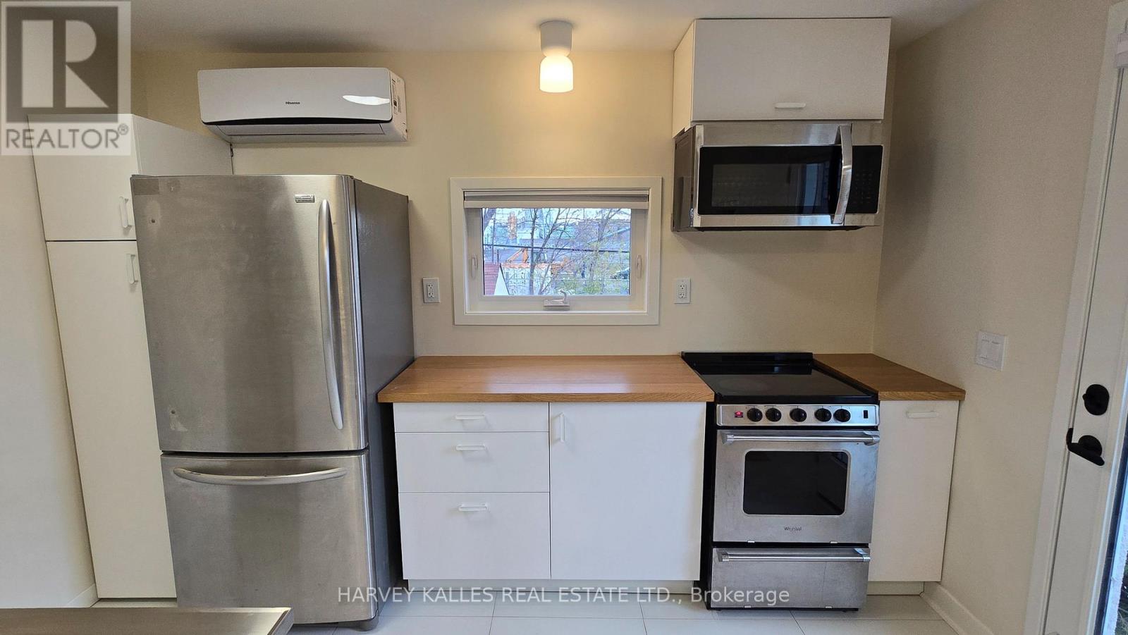 Upper - 279 Cornelius Parkway, Toronto, Ontario M3K 1T6 - Photo 12 - W13113674