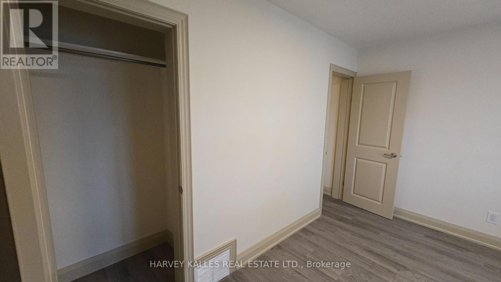 Main - 279 Cornelius Parkway, Toronto, Ontario  M3K 1T6 - Photo 20 - W13113698