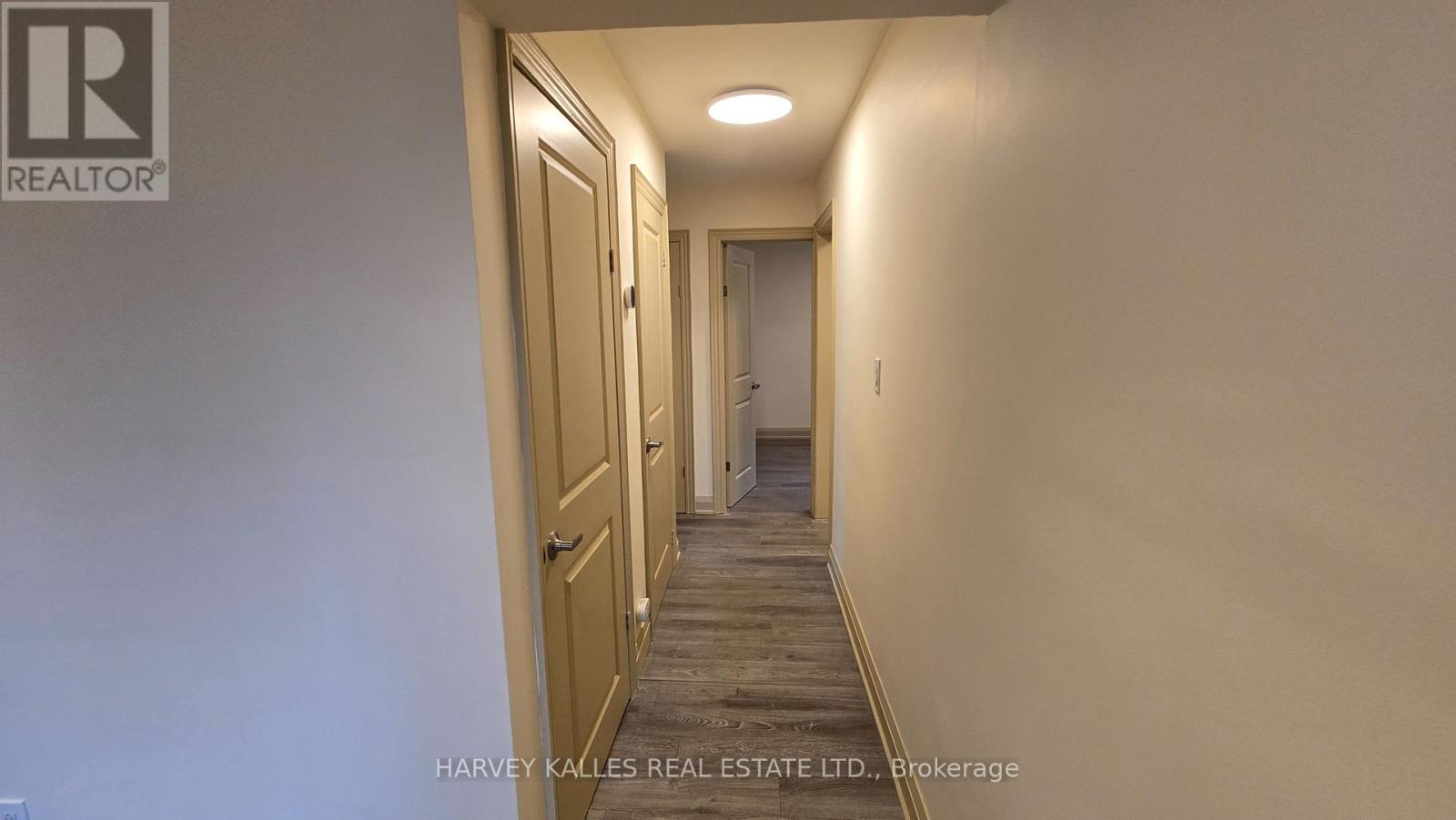 Main - 279 Cornelius Parkway, Toronto, Ontario  M3K 1T6 - Photo 22 - W13113698