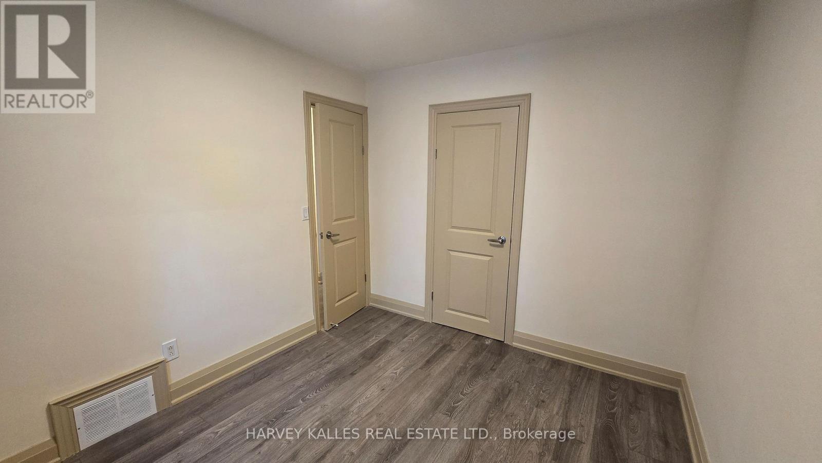 Main - 279 Cornelius Parkway, Toronto, Ontario  M3K 1T6 - Photo 32 - W13113698