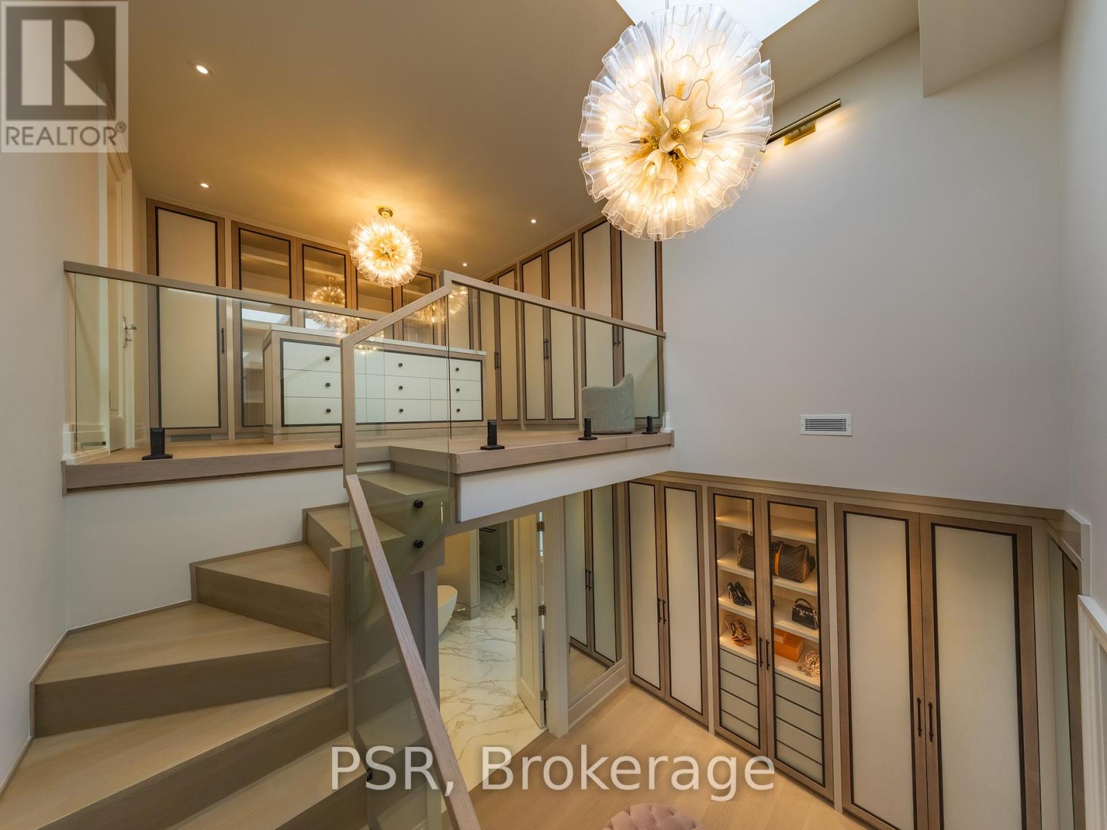 117 Yonge Boulevard, Toronto, Ontario  M5M 3H2 - Photo 27 - C13116970