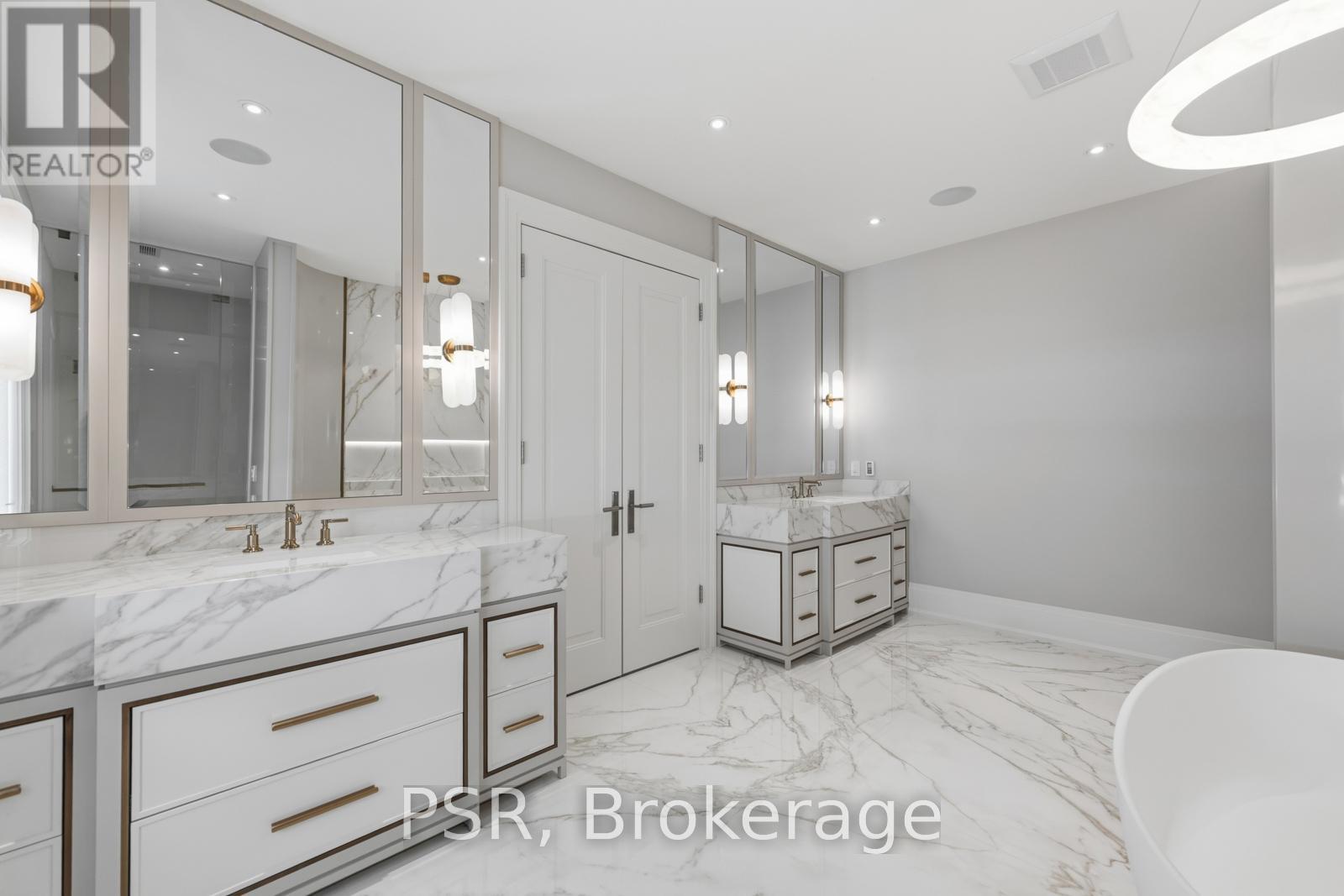 117 Yonge Boulevard, Toronto, Ontario  M5M 3H2 - Photo 29 - C13116970