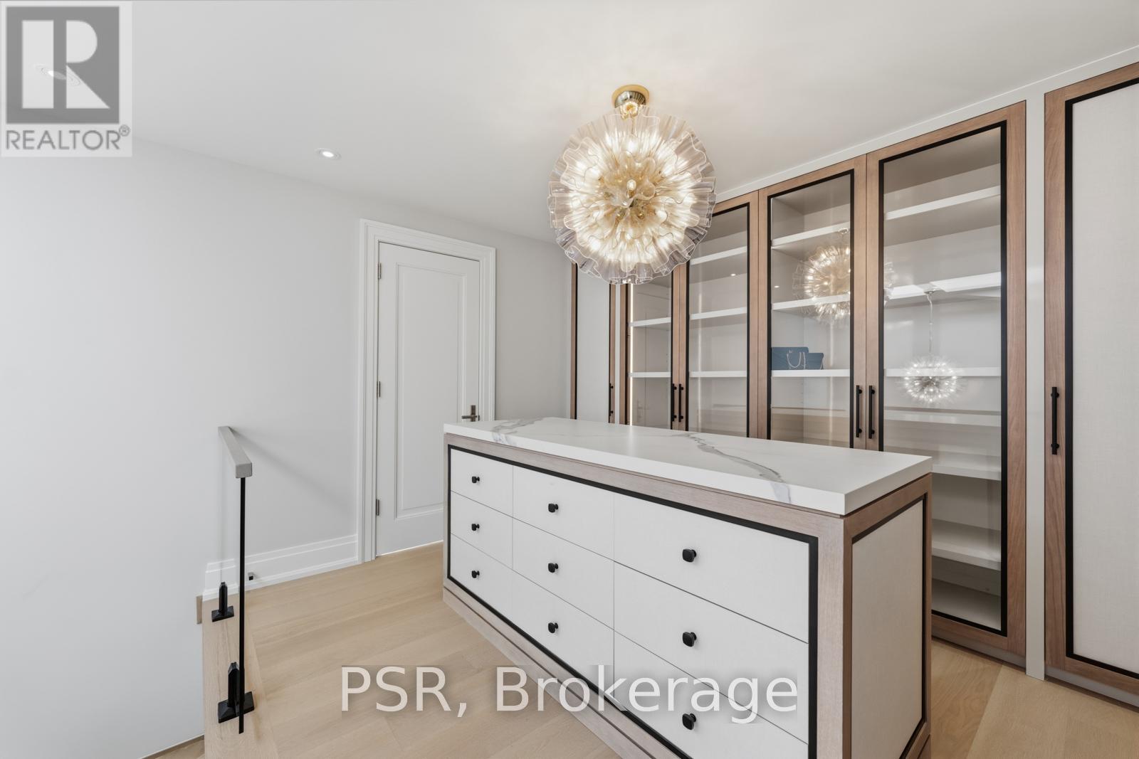 117 Yonge Boulevard, Toronto, Ontario  M5M 3H2 - Photo 31 - C13116970
