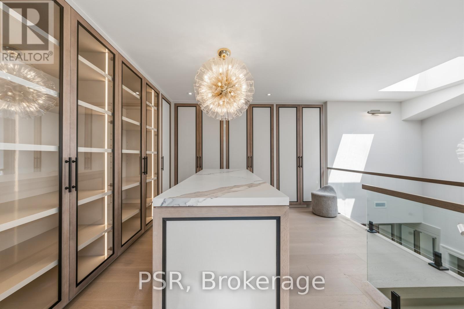 117 Yonge Boulevard, Toronto, Ontario  M5M 3H2 - Photo 32 - C13116970