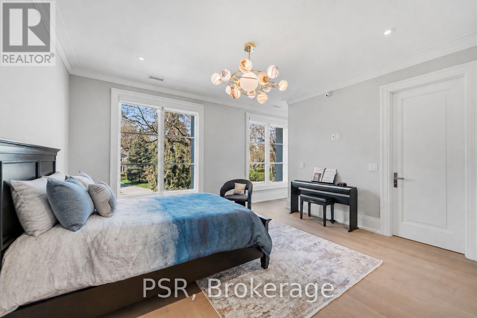117 Yonge Boulevard, Toronto, Ontario  M5M 3H2 - Photo 33 - C13116970