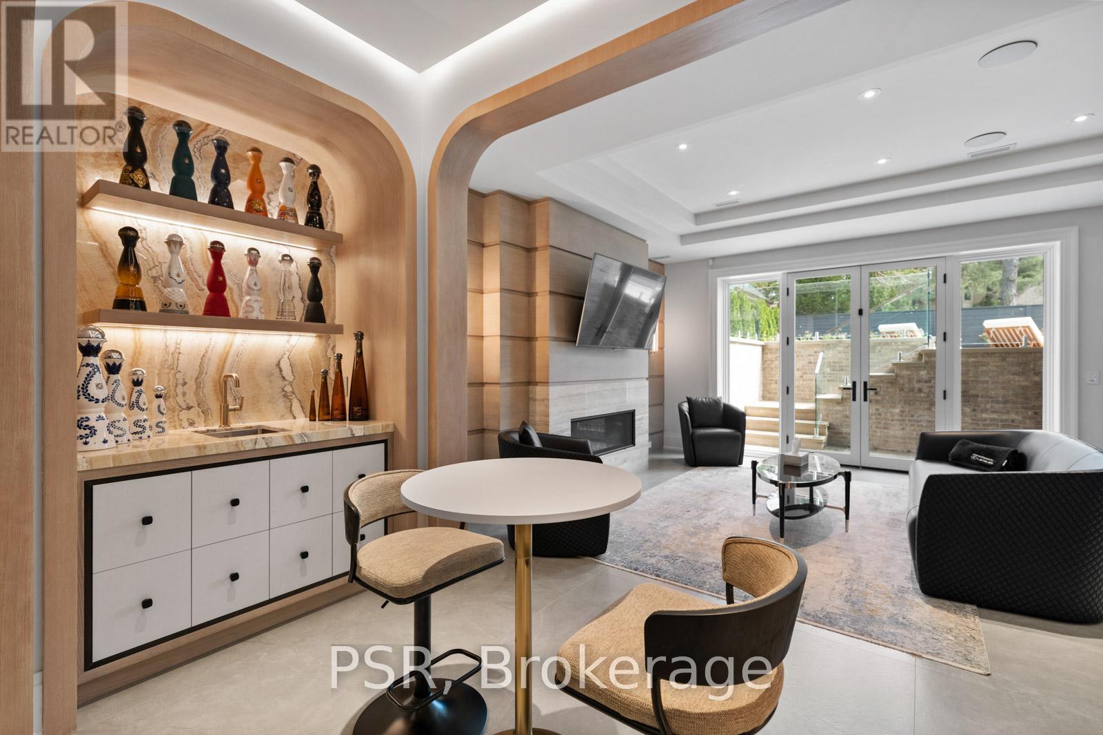117 Yonge Boulevard, Toronto, Ontario  M5M 3H2 - Photo 41 - C13116970