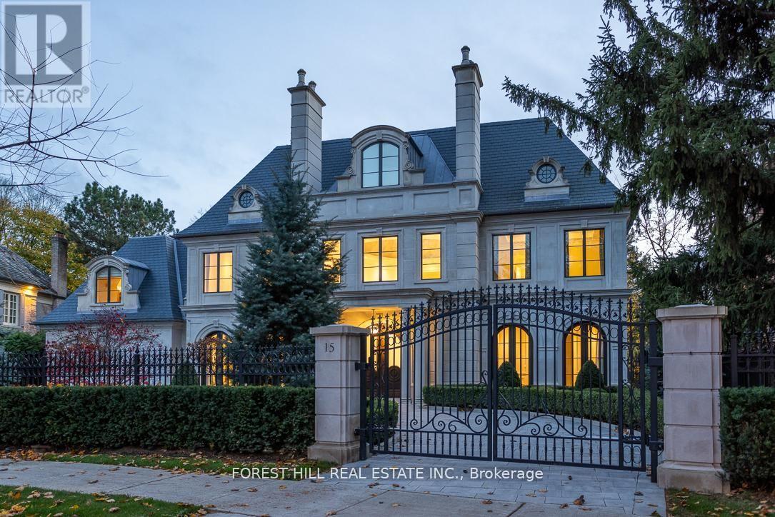 15 TUDOR GATE, Toronto, Ontario