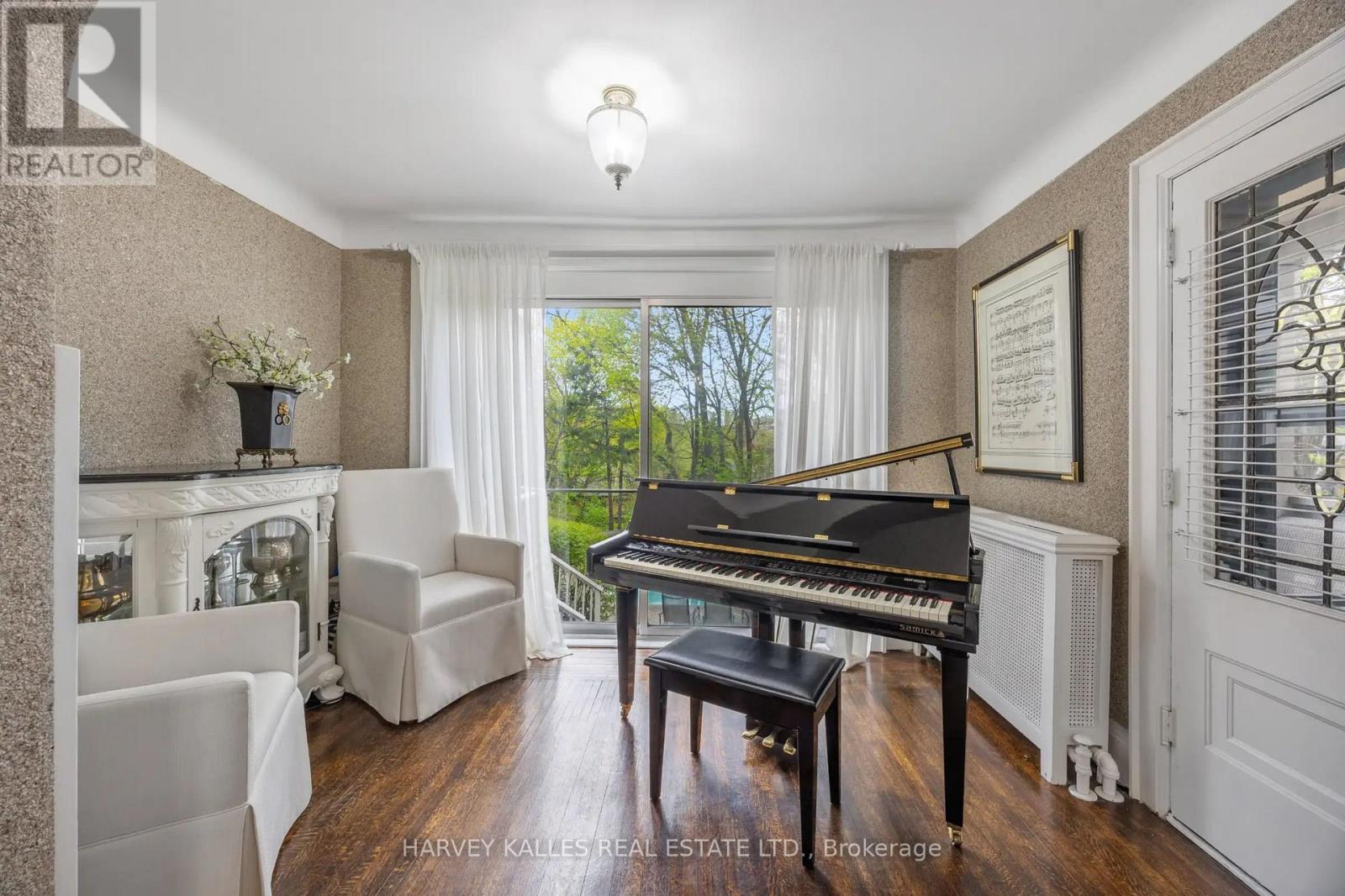 141 Old Forest Hill Road, Toronto, Ontario  M5N 2N7 - Photo 14 - C13119552