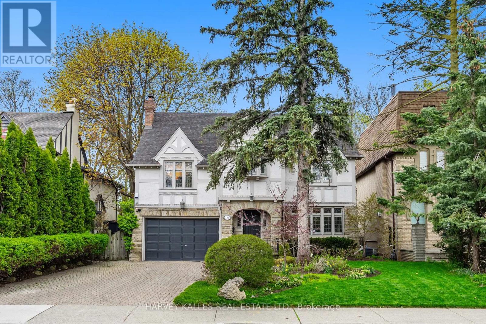 141 Old Forest Hill Road, Toronto, Ontario  M5N 2N7 - Photo 4 - C13119552