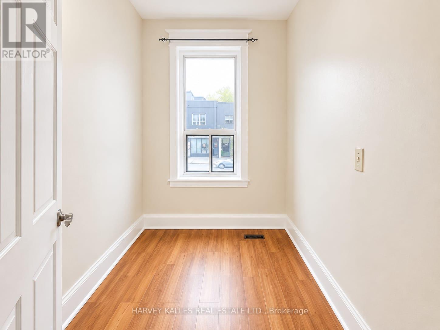 2nd Flr - 1355 Danforth Avenue, Toronto, Ontario  M4J 1N1 - Photo 9 - E13121410