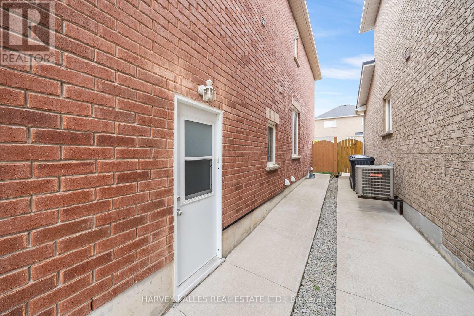 36 Boundbrook Drive, Brampton, Ontario L7A 0M2 - Photo 46 - W13130526