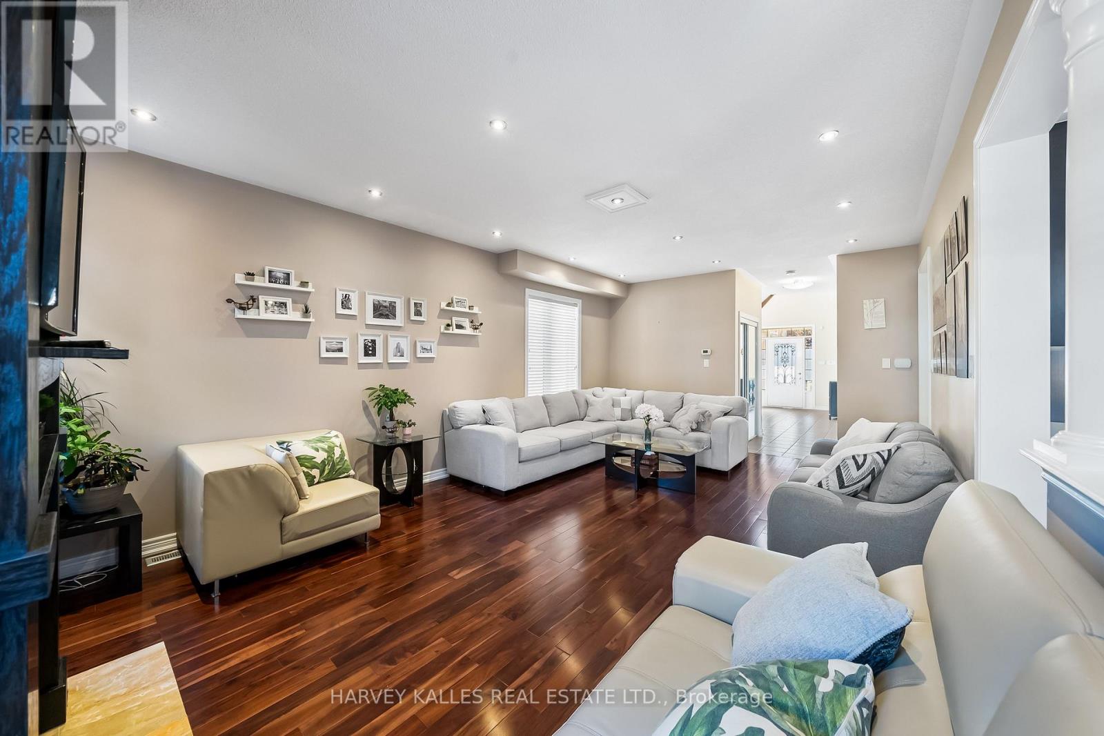36 Boundbrook Drive, Brampton, Ontario L7A 0M2 - Photo 6 - W13130526
