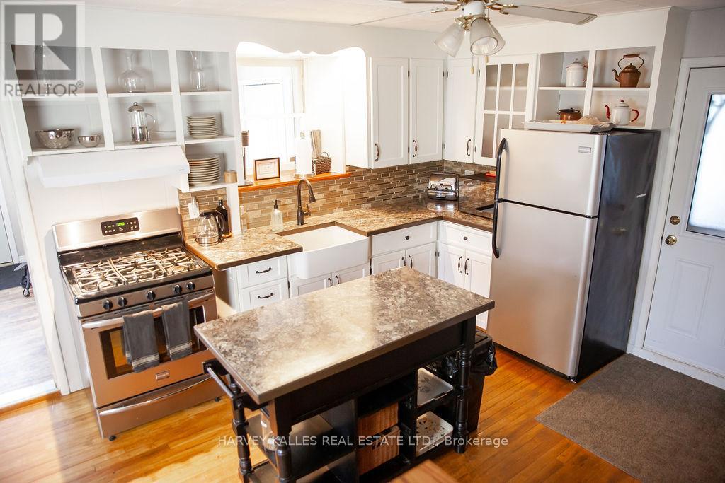 8 School House Road, Prince Edward County, Ontario K0K 2P0 - Photo 16 - X13141176
