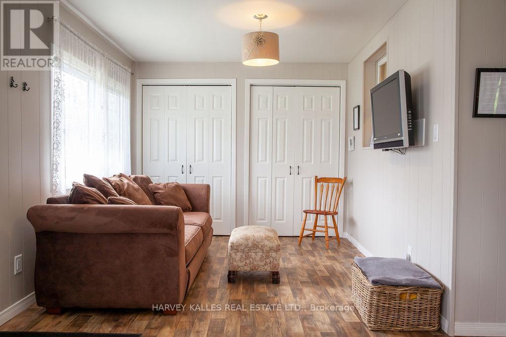 8 School House Road, Prince Edward County, Ontario K0K 2P0 - Photo 8 - X13141176