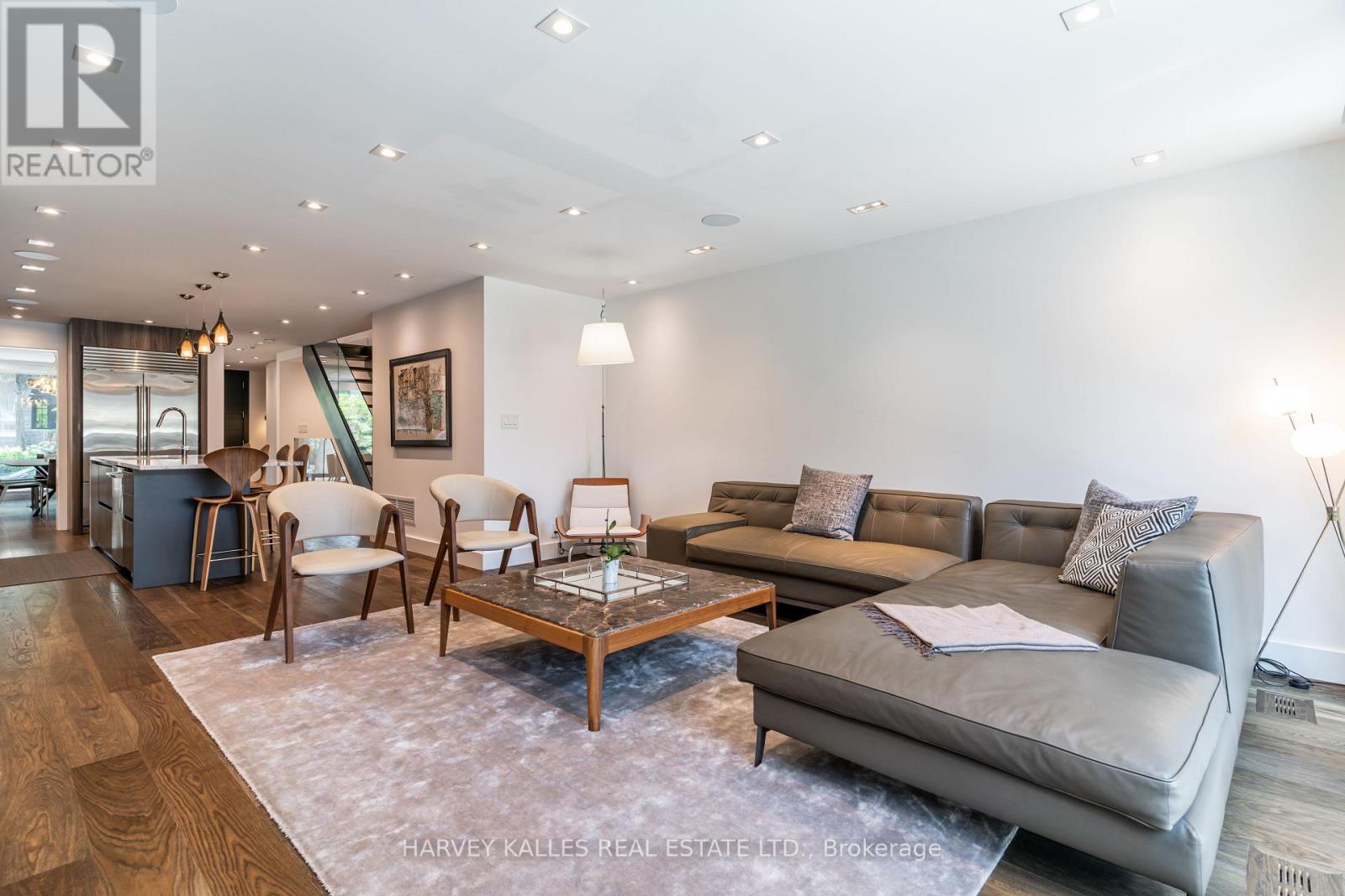 305 Glen Road, Toronto, Ontario  M4W 2X4 - Photo 11 - C13142766