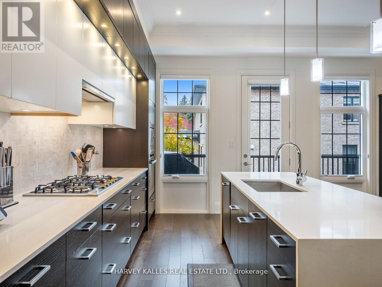 2460a Bayview Avenue, Toronto, Ontario M2L 0A3 - Photo 21 - C13145610