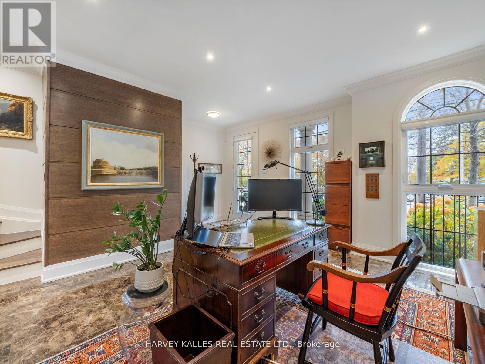 2460a Bayview Avenue, Toronto, Ontario M2L 0A3 - Photo 4 - C13145610