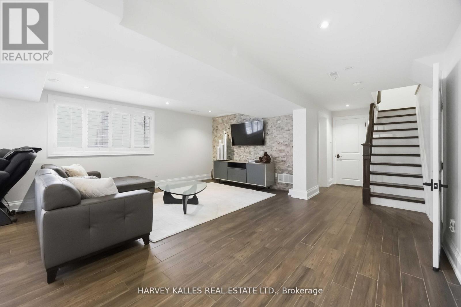 27 Ashley Park Road, Toronto, Ontario M9A 4C9 - Photo 31 - W13146672