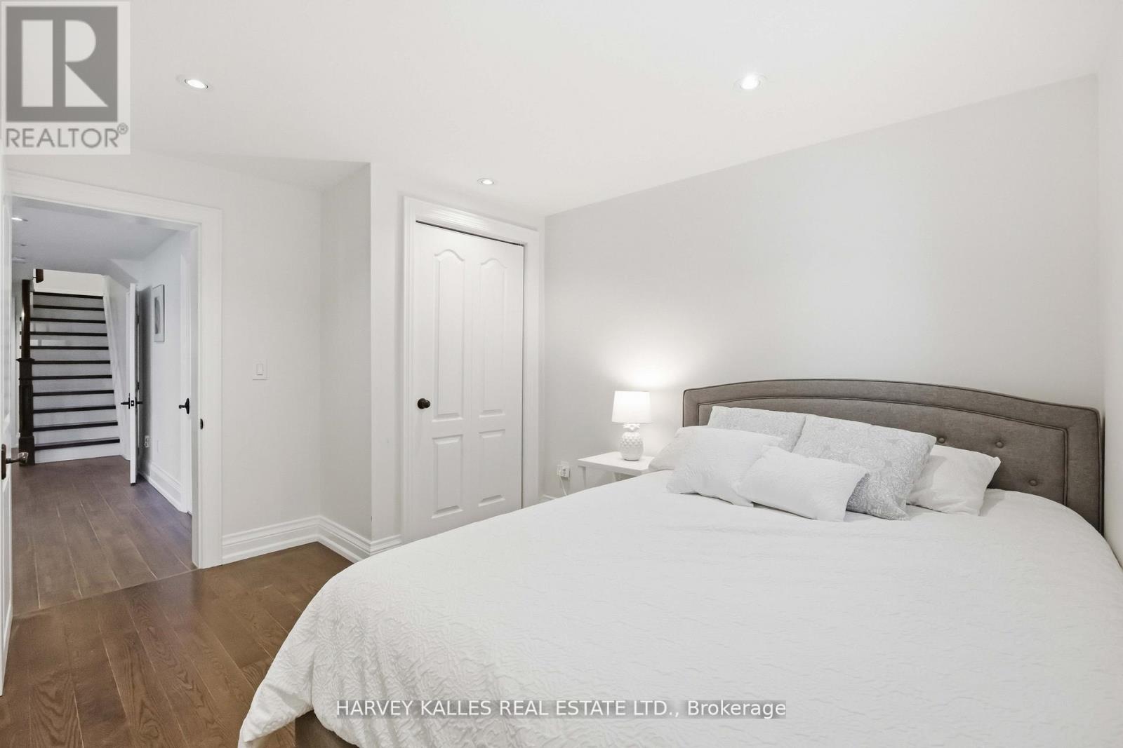 27 Ashley Park Road, Toronto, Ontario M9A 4C9 - Photo 37 - W13146672