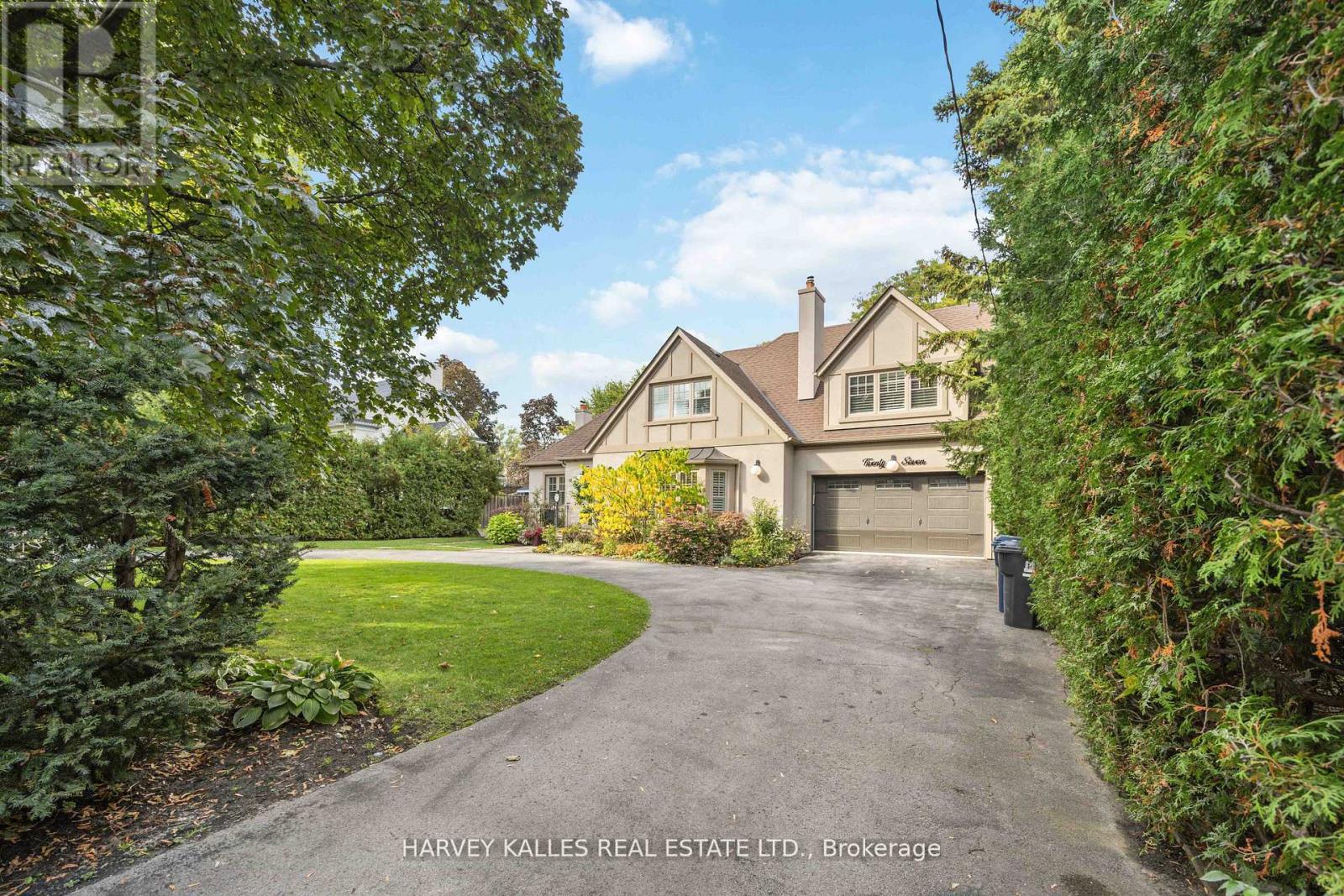27 Ashley Park Road, Toronto, Ontario M9A 4C9 - Photo 4 - W13146672