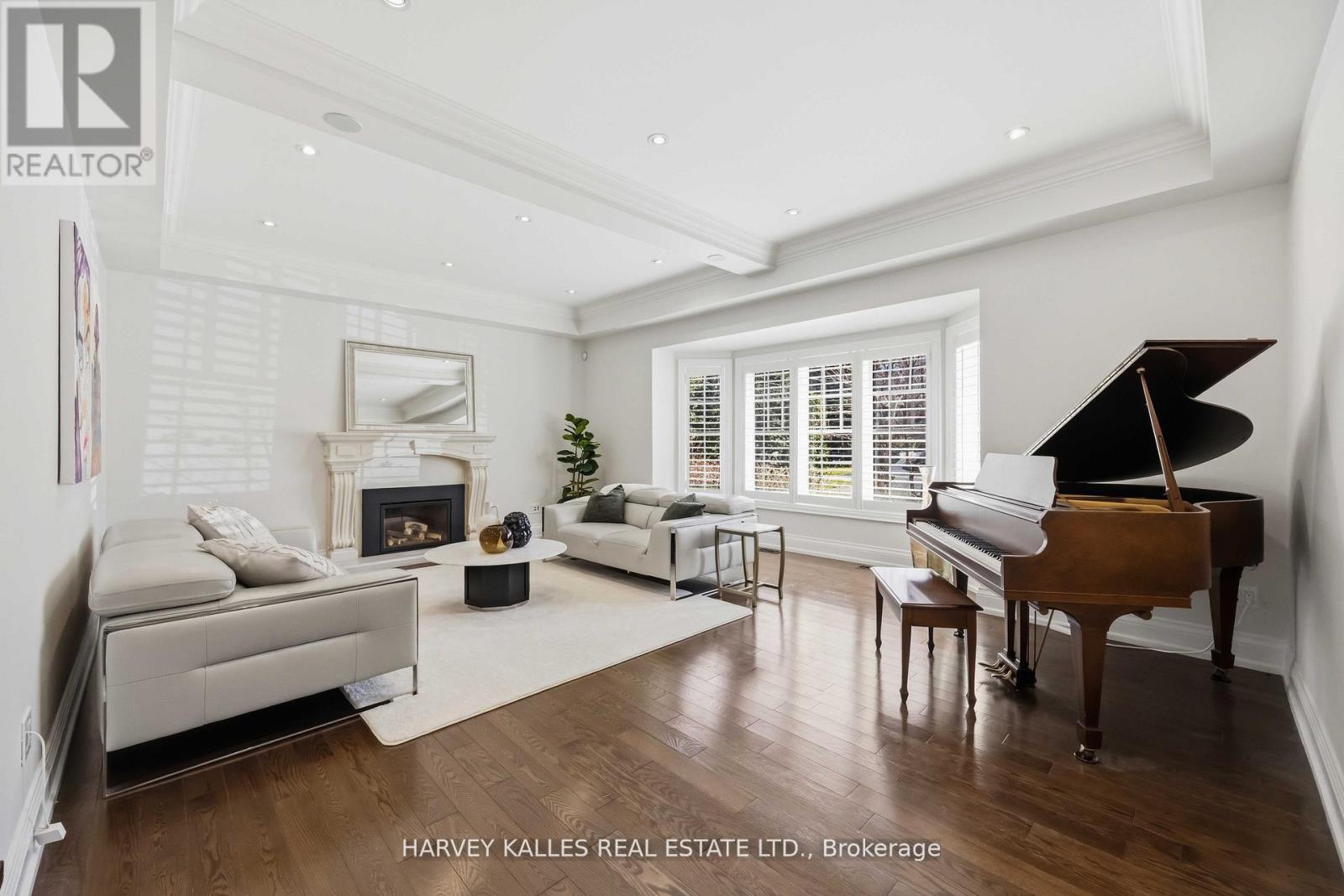 27 Ashley Park Road, Toronto, Ontario M9A 4C9 - Photo 8 - W13146672