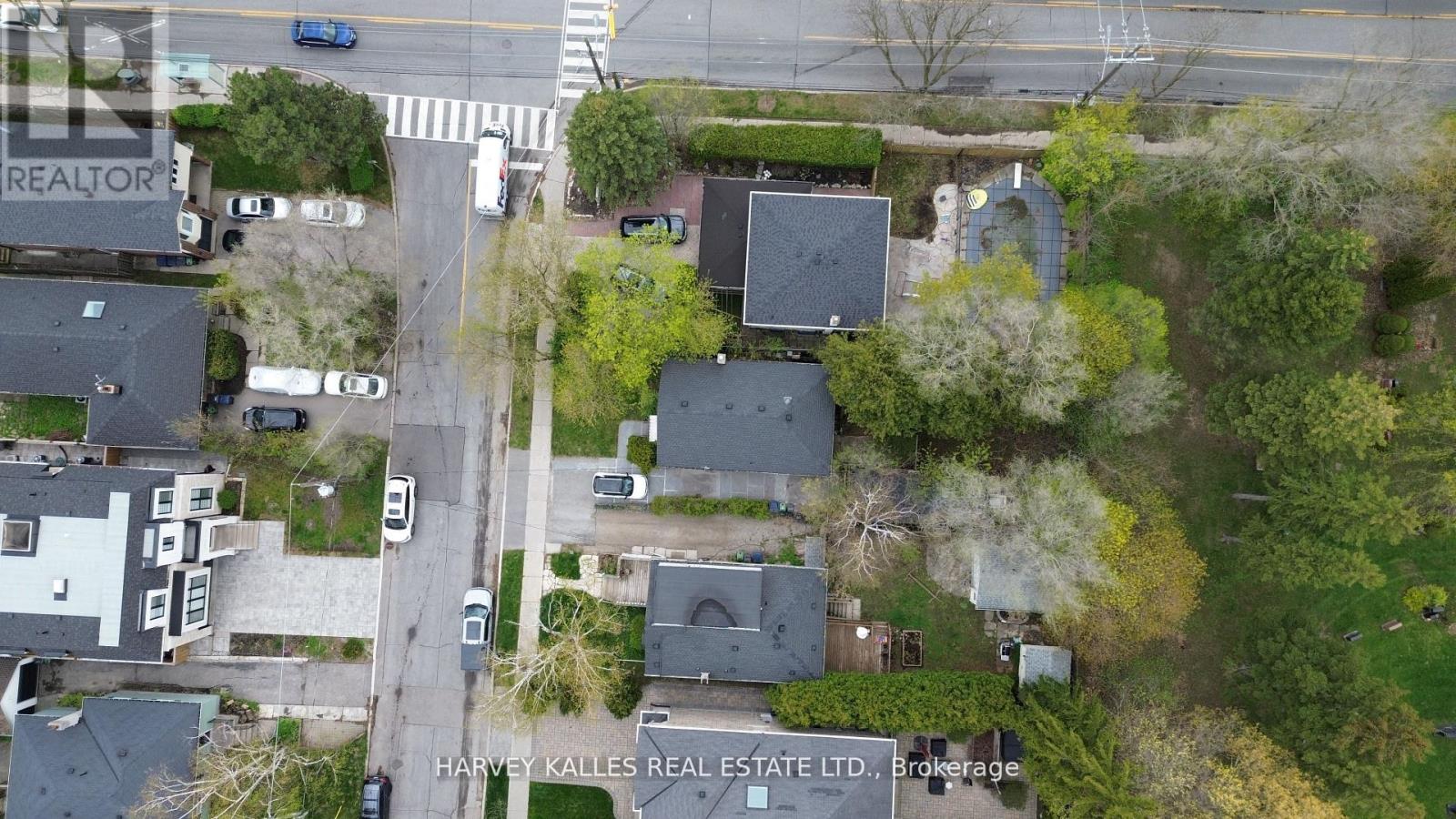 246 Burnett Avenue, Toronto, Ontario  M2N 1V8 - Photo 30 - C13148476