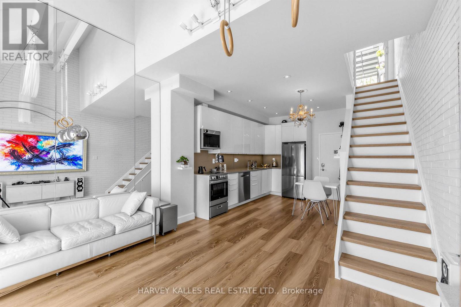 210 Gerrard Street E, Toronto, Ontario M5A 2E6 - Photo 10 - C13152164