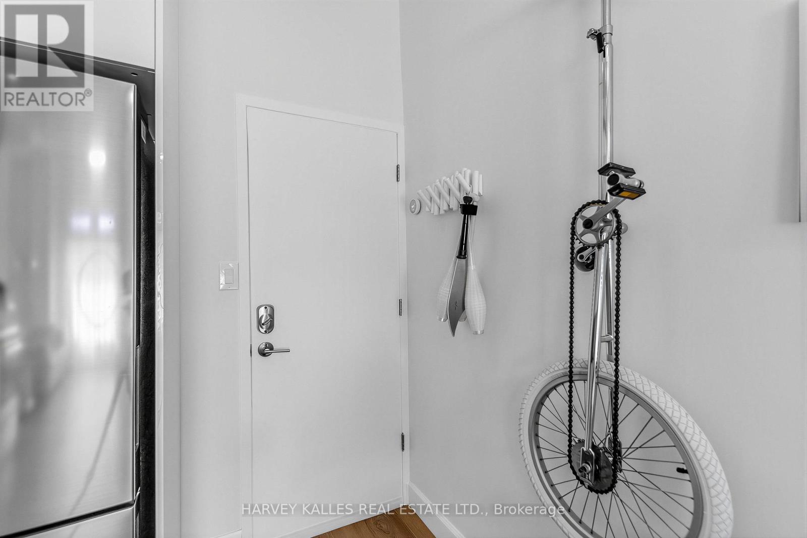 210 Gerrard Street E, Toronto, Ontario M5A 2E6 - Photo 15 - C13152164