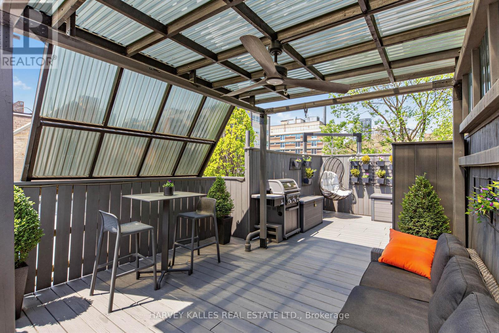 210 Gerrard Street E, Toronto, Ontario M5A 2E6 - Photo 17 - C13152164