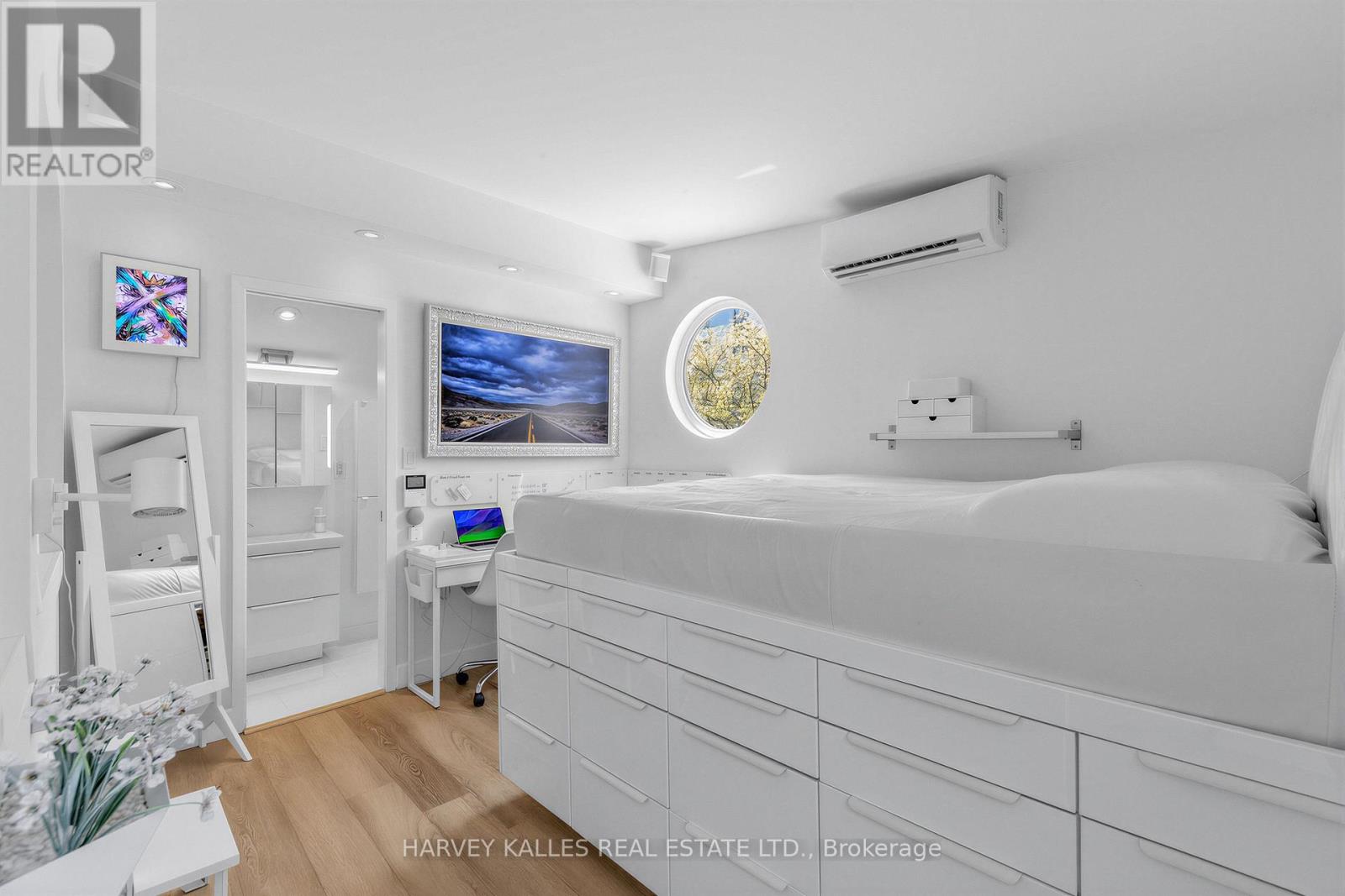 210 Gerrard Street E, Toronto, Ontario M5A 2E6 - Photo 20 - C13152164