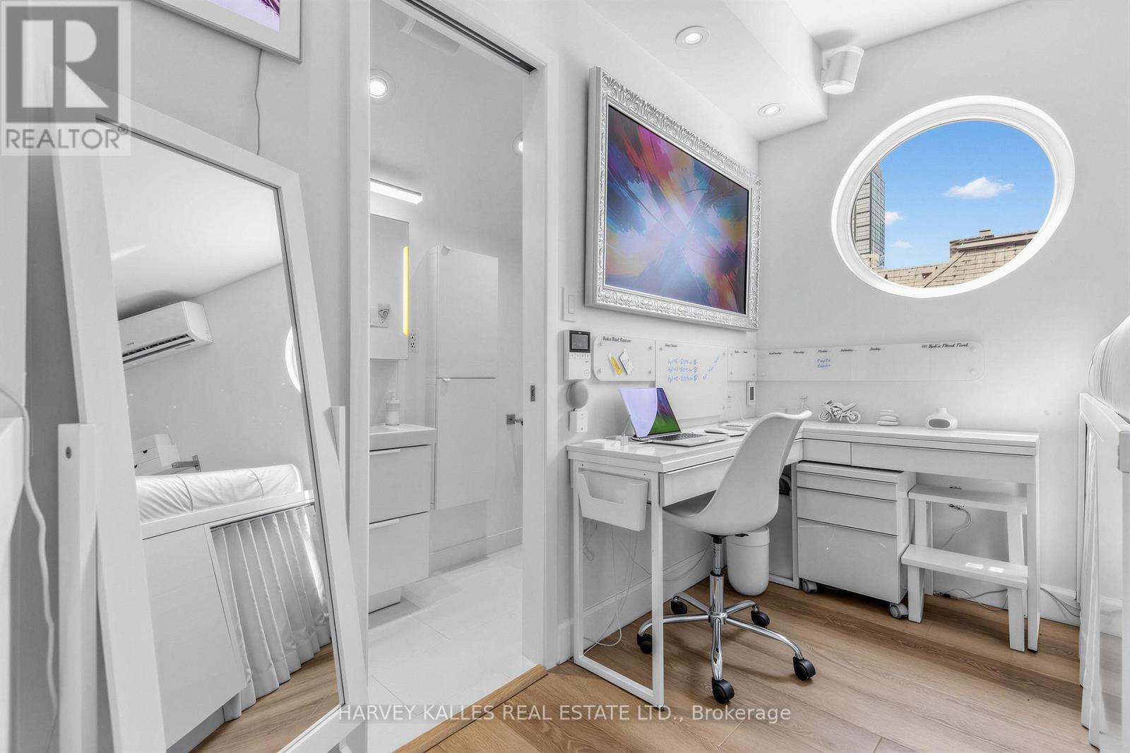 210 Gerrard Street E, Toronto, Ontario M5A 2E6 - Photo 22 - C13152164