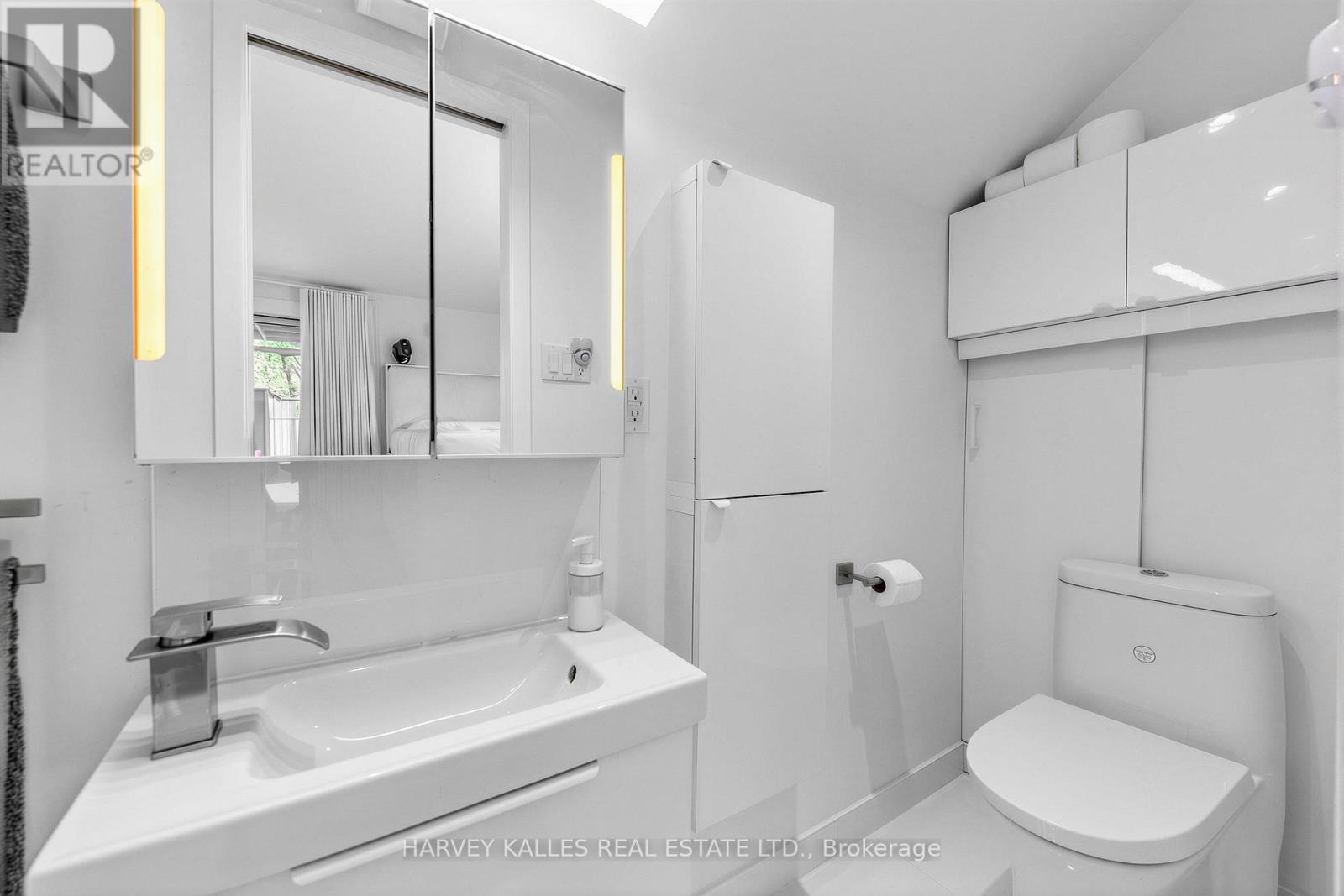 210 Gerrard Street E, Toronto, Ontario M5A 2E6 - Photo 23 - C13152164