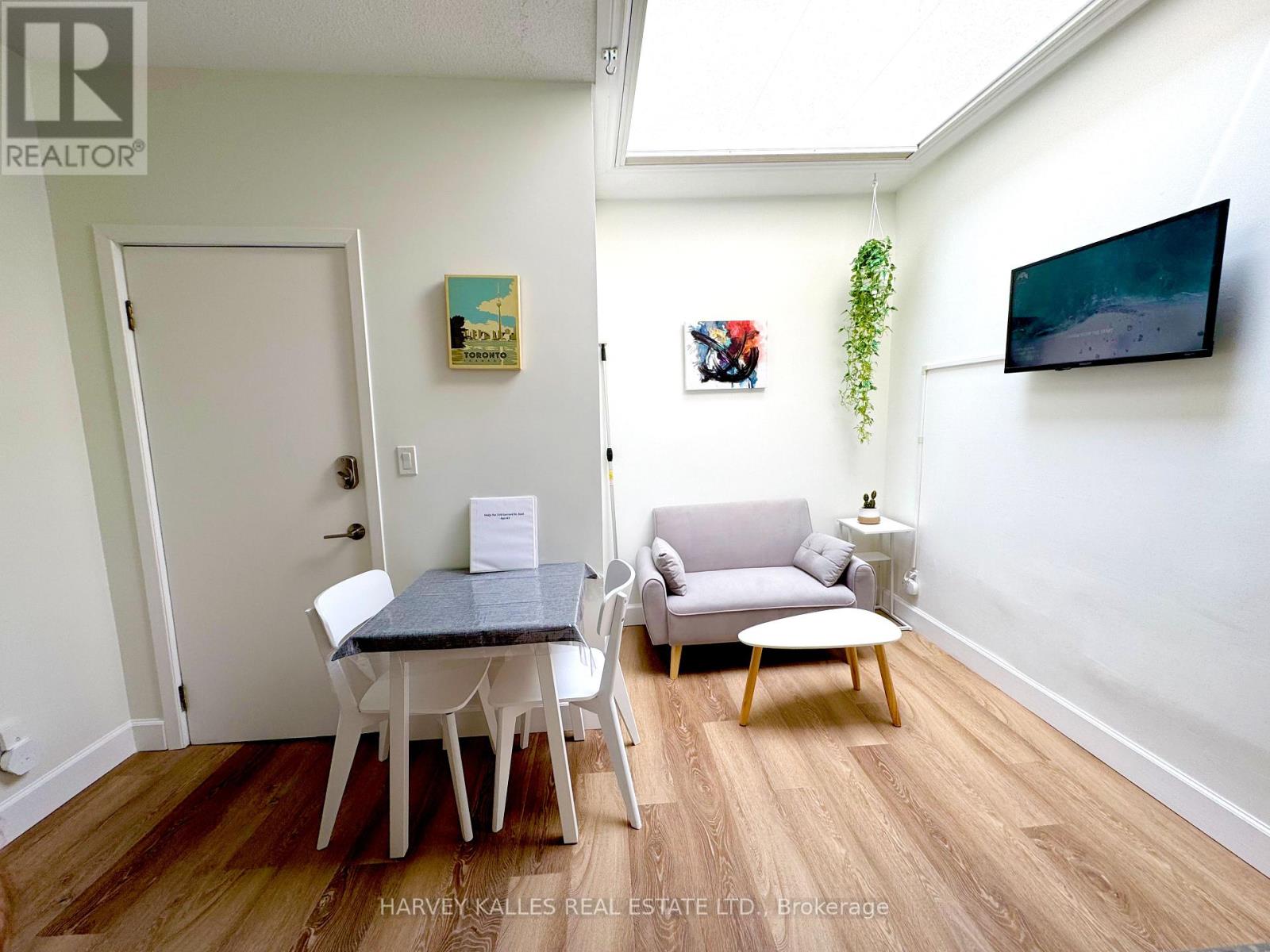 210 Gerrard Street E, Toronto, Ontario M5A 2E6 - Photo 46 - C13152164