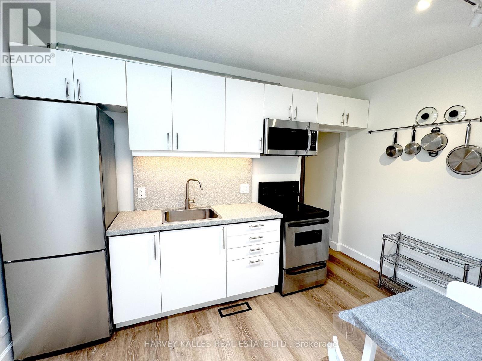 210 Gerrard Street E, Toronto, Ontario M5A 2E6 - Photo 45 - C13152204