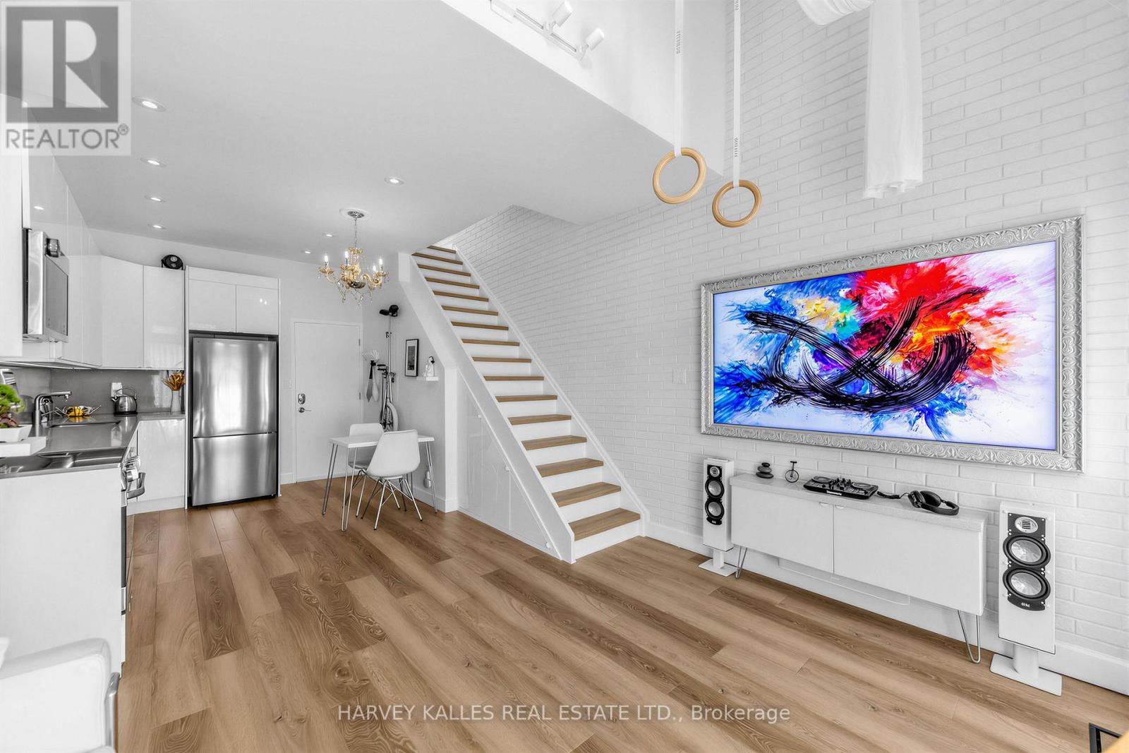 210 Gerrard Street E, Toronto, Ontario M5A 2E6 - Photo 7 - C13152204