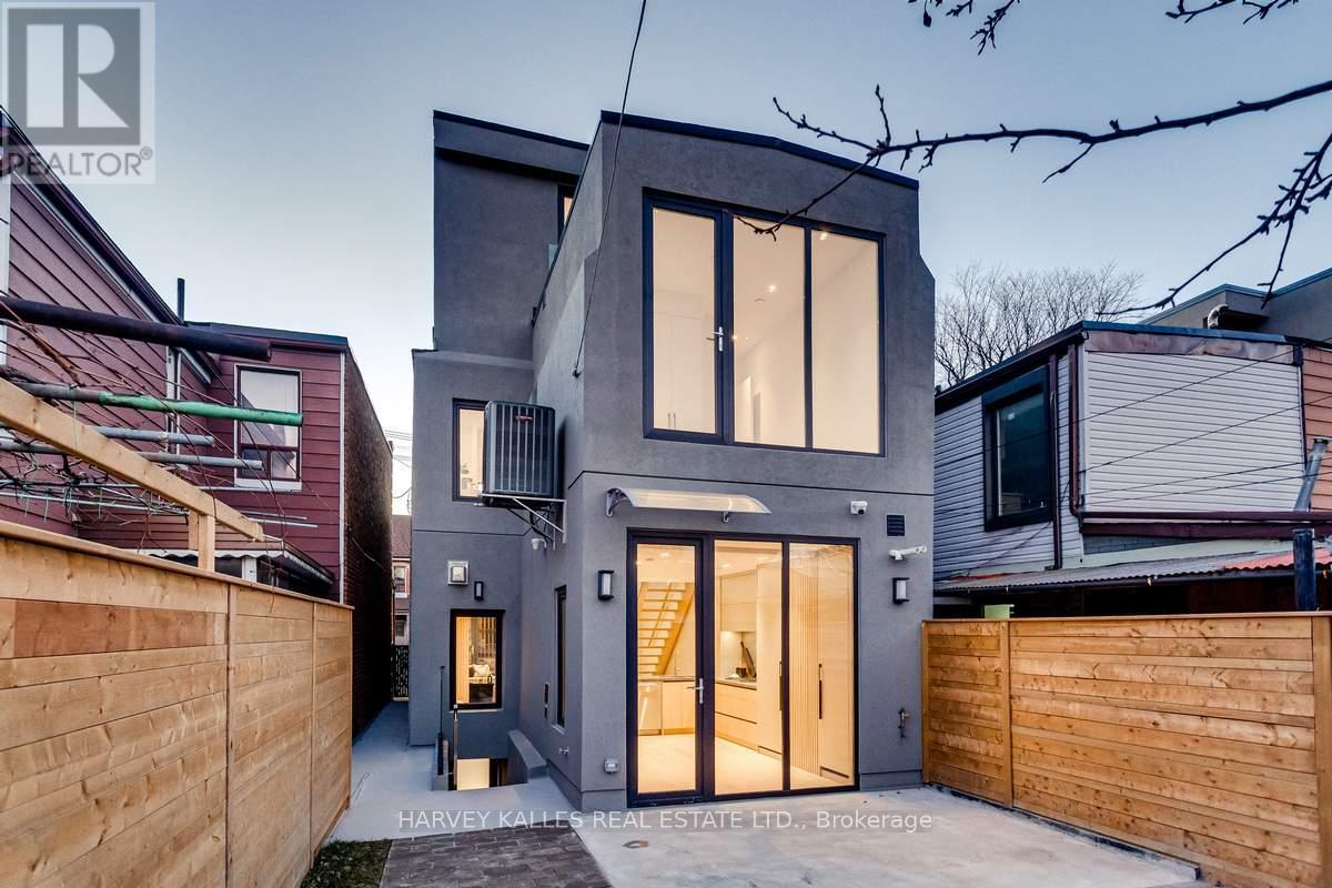 179 Palmerston Avenue, Toronto, Ontario  M6J 2J3 - Photo 50 - C13155380