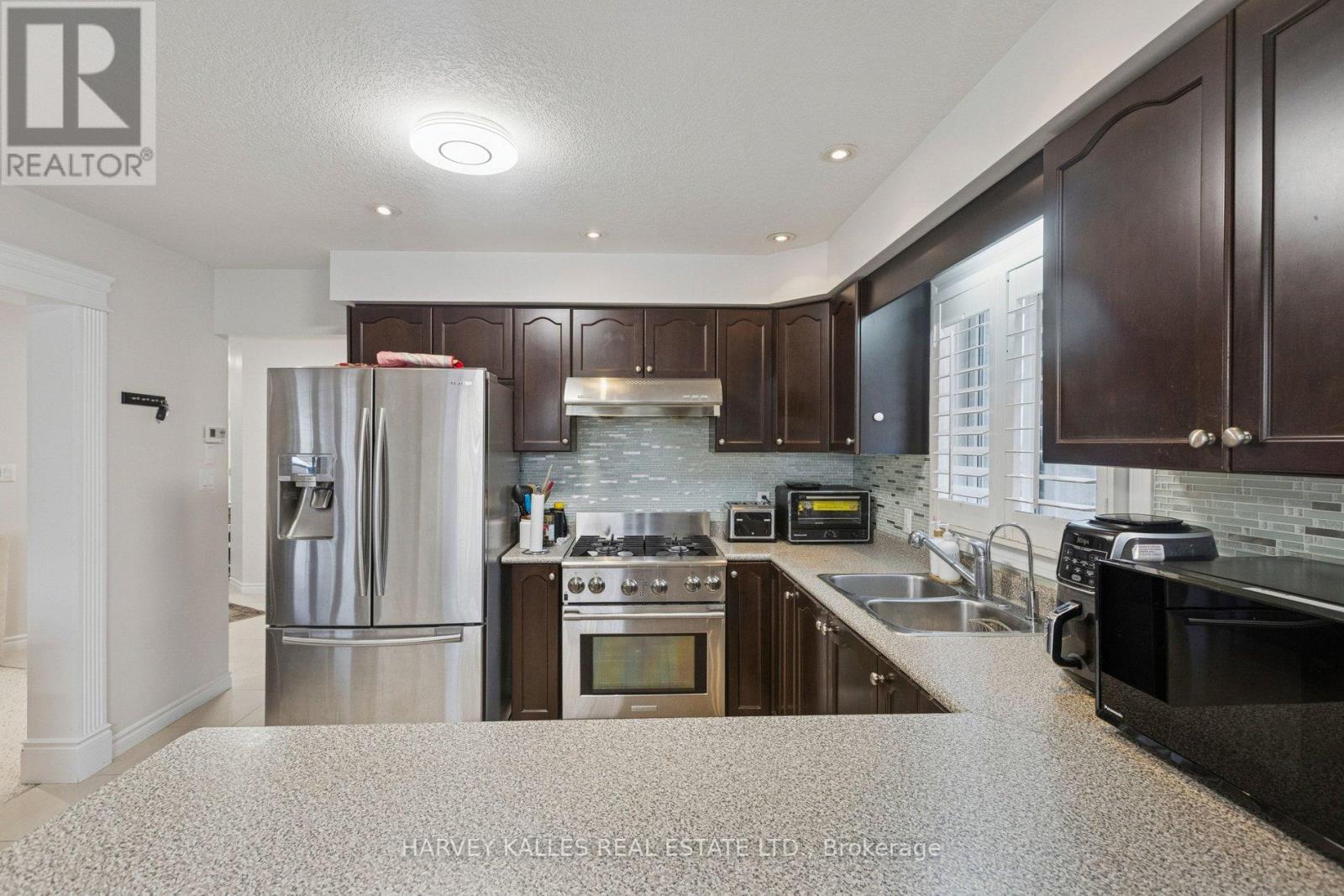 409 Tealby Crescent, Waterloo, Ontario N2J 4Y8 - Photo 16 - X13161324