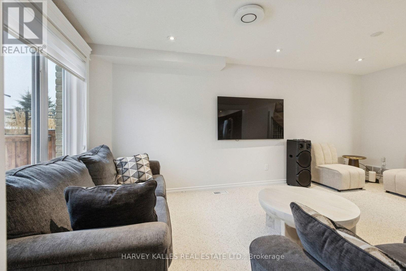 409 Tealby Crescent, Waterloo, Ontario N2J 4Y8 - Photo 7 - X13161324