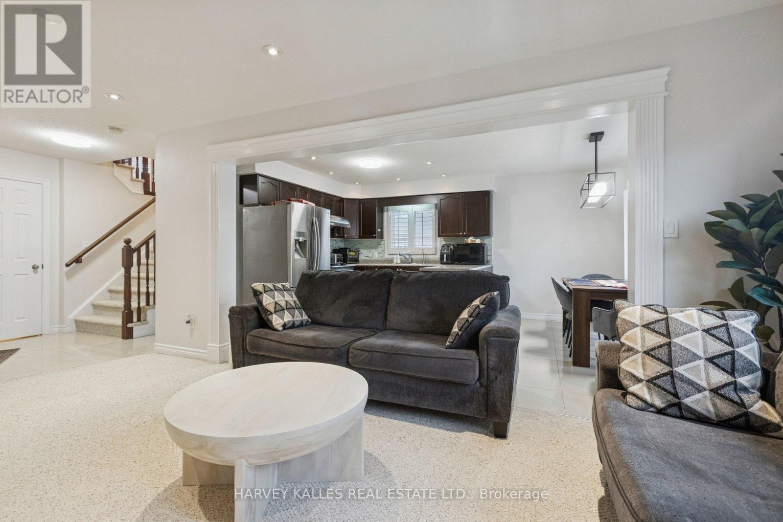 409 Tealby Crescent, Waterloo, Ontario N2J 4Y8 - Photo 9 - X13161324
