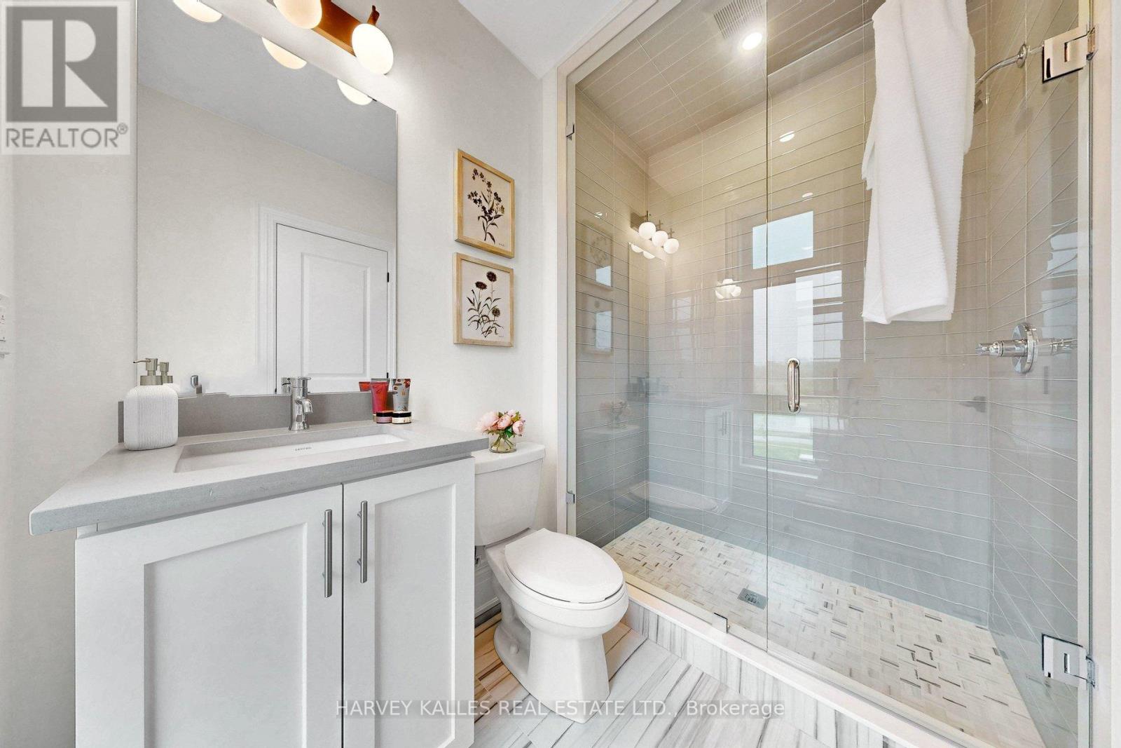 107 Winthrop Crescent, Vaughan, Ontario  L3L 0E5 - Photo 31 - N13171452