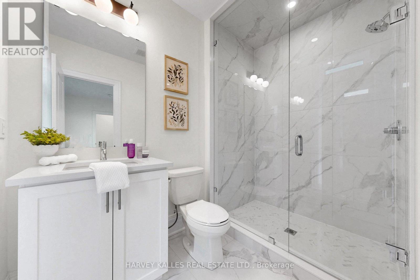 107 Winthrop Crescent, Vaughan, Ontario  L3L 0E5 - Photo 34 - N13171452