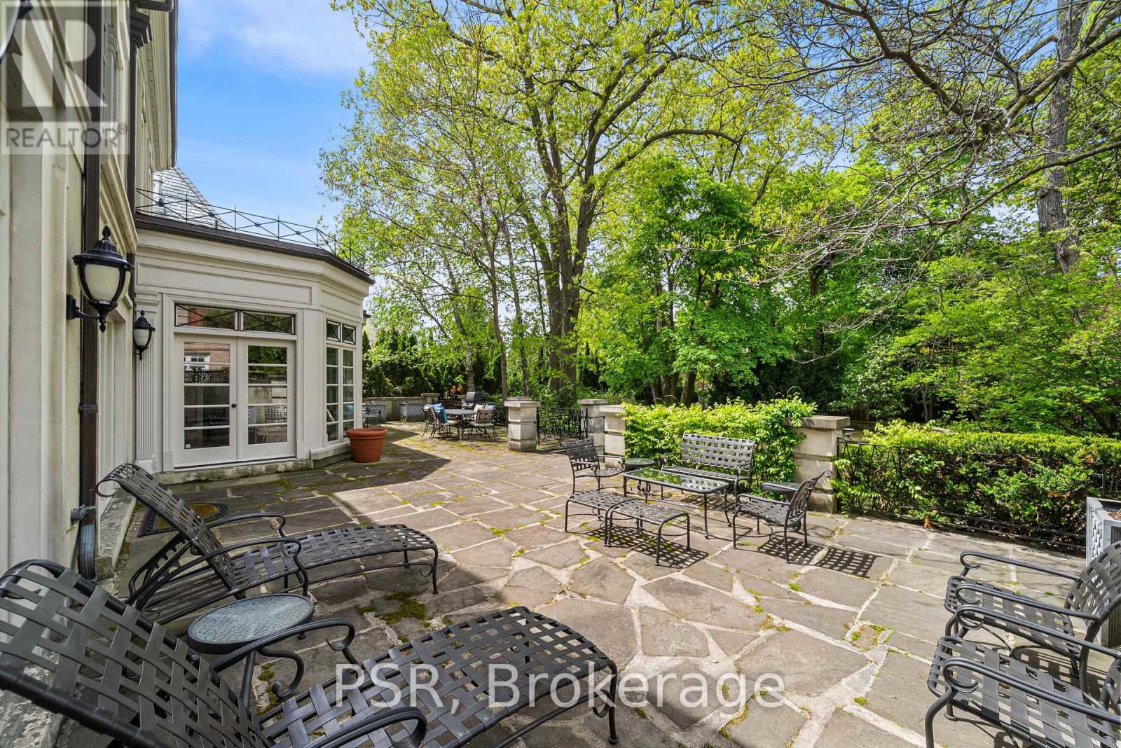 94 Dunvegan Road, Toronto, Ontario M4V 2P7 - Photo 34 - C13184614
