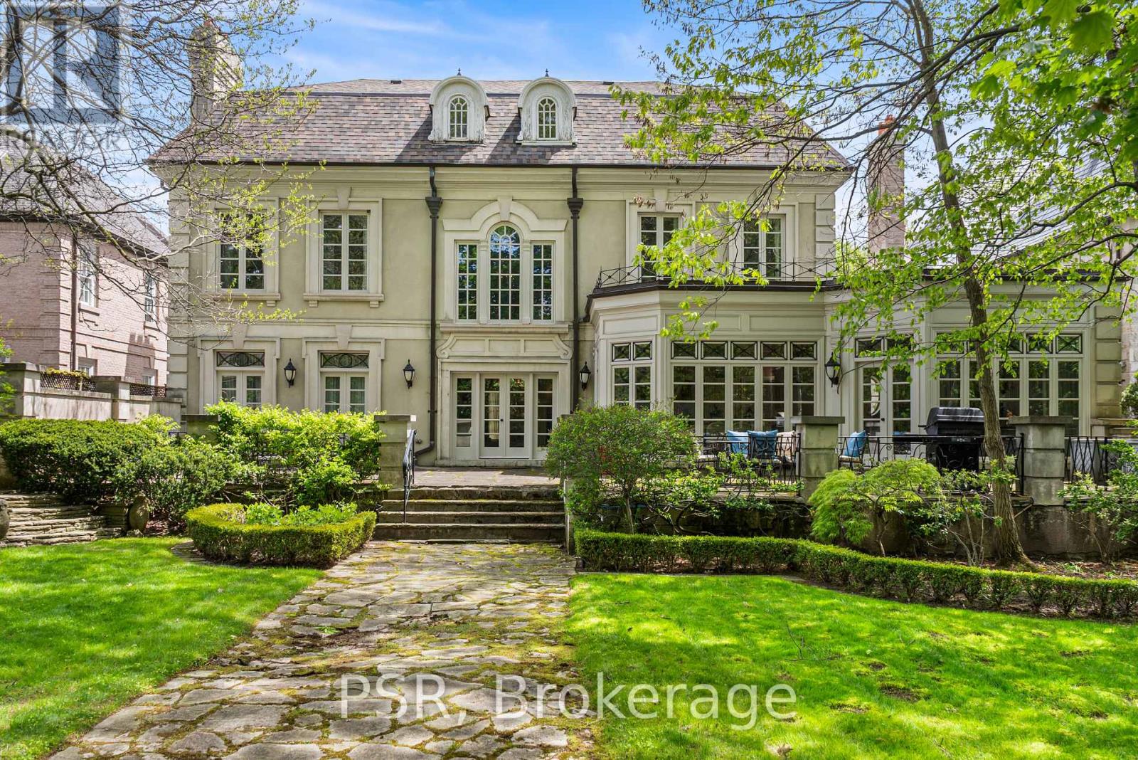 94 Dunvegan Road, Toronto, Ontario M4V 2P7 - Photo 35 - C13184614