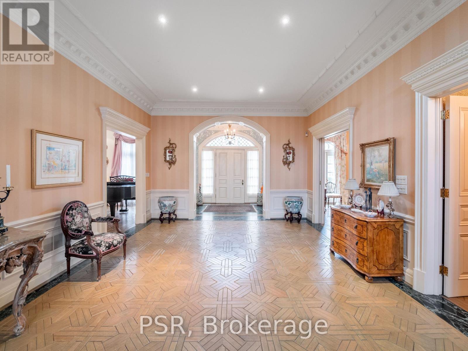 94 Dunvegan Road, Toronto, Ontario M4V 2P7 - Photo 6 - C13184614