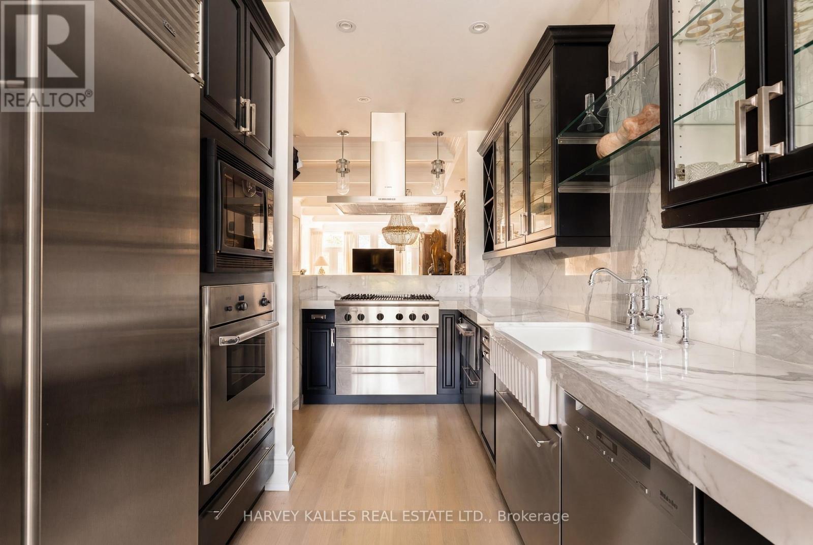 21 - 260 Russell Hill Road, Toronto, Ontario M4V 2T3 - Photo 7 - C13203512