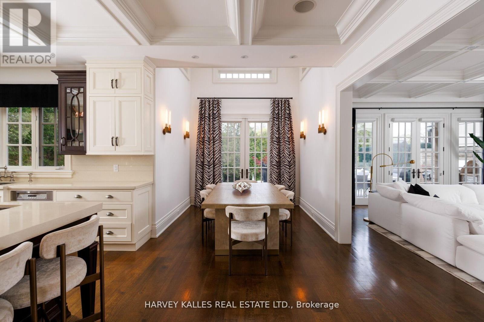 215 Dunvegan Road, Toronto, Ontario M5P 2P2 - Photo 16 - C13211206